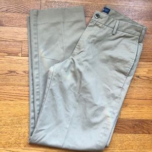 Men’s IZOD Khaki Pants